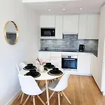 Superb Luxury 1Bed Apartment