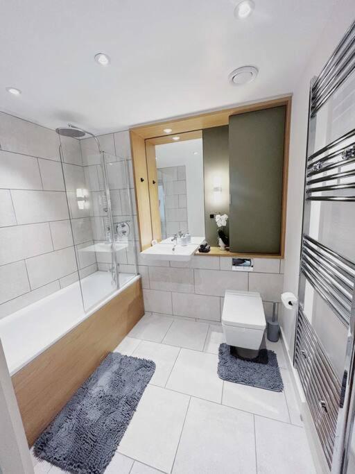 Superb Luxury 1bed * Londra
